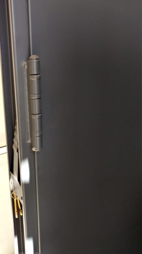 Puerta de Seguridad  Con Barral mod. 111