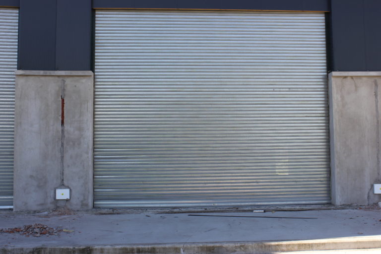 Cortina Metálica galvanizada 3.00 x 3.40 ABERTURAS RUISEÑOR Cortina Metálica galvanizada 3.00 x 3.40 ABERTURAS RUISEÑOR