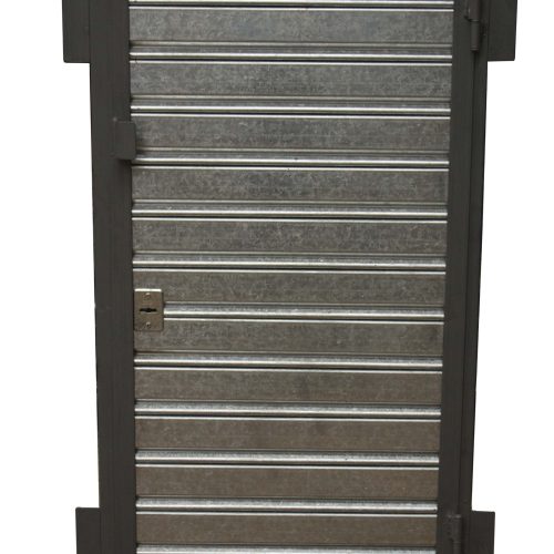 PUERTA-ESCAPE-scaled-1.jpg